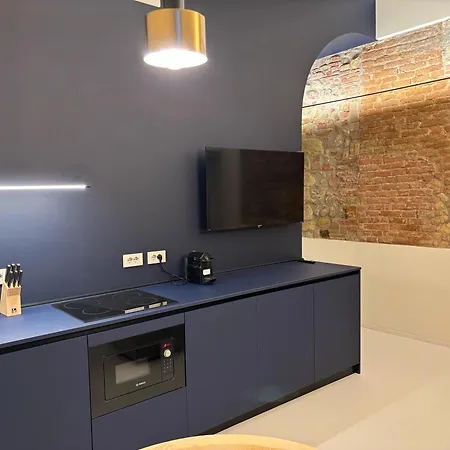 Heritage Modern Flat In Verona's Heart Verona